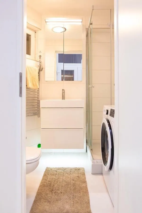 Lili Lovely Apartment Budapest 0*,